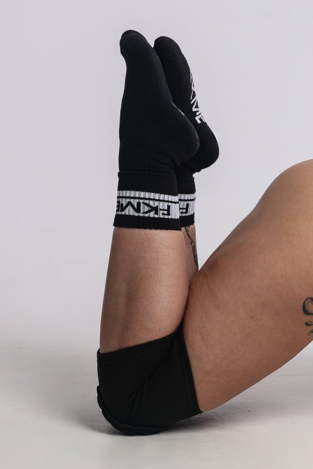 Logo Socks Black - size 4-8